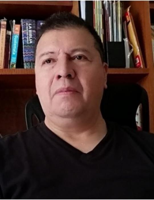 Manfredo López s.j.